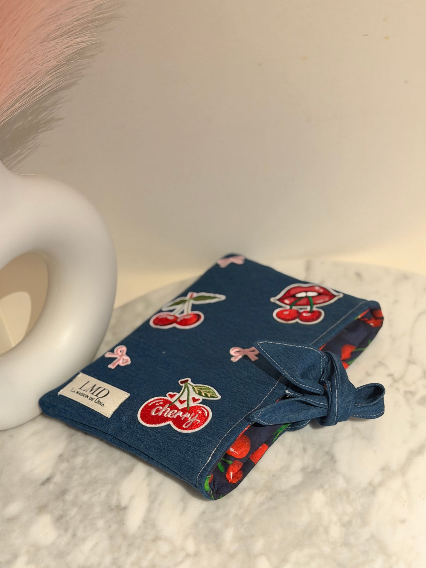 Pochette Denim Cherry – Collection Stickers