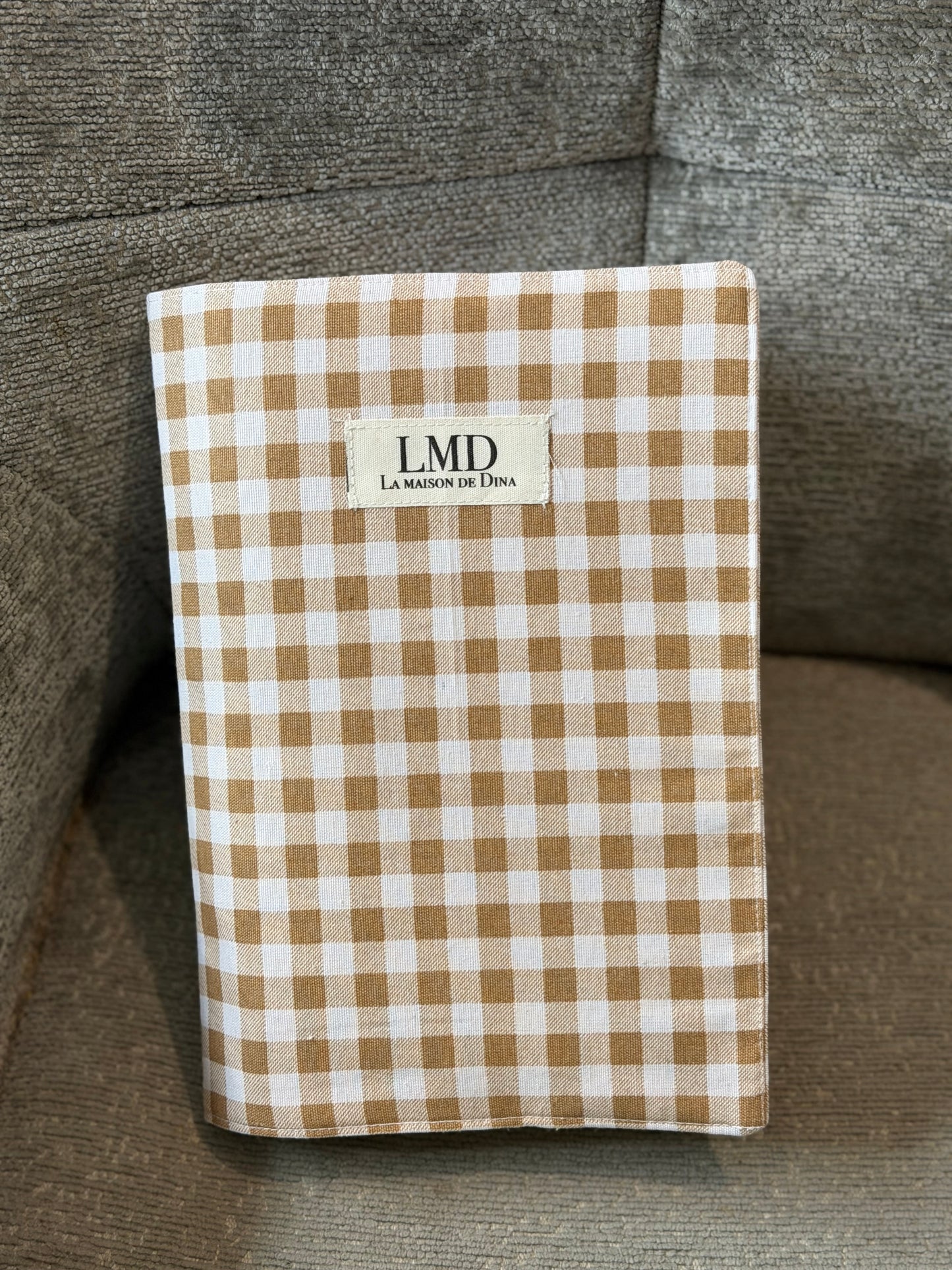 Pochette de Livre en Tissu – LMD | La Maison de Dina